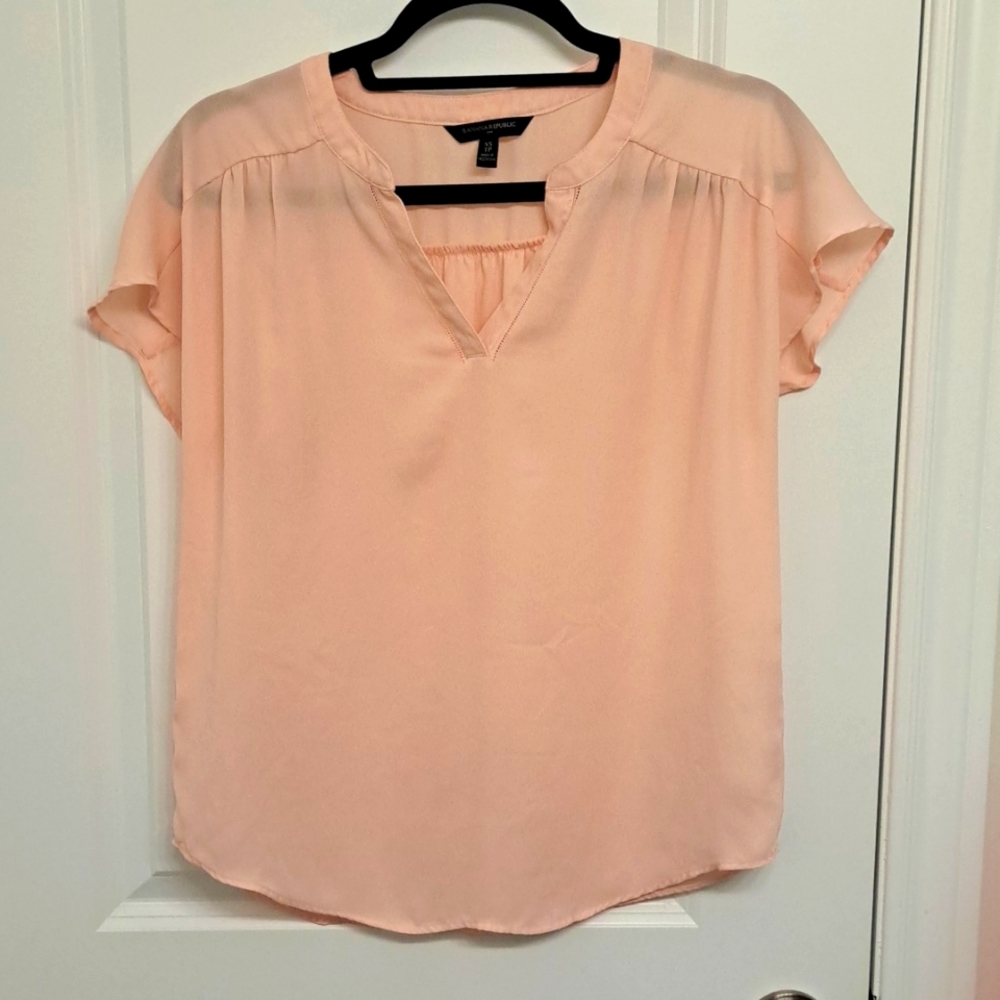 Loft Light Pink Split-Neck Short Sleeve Blouse